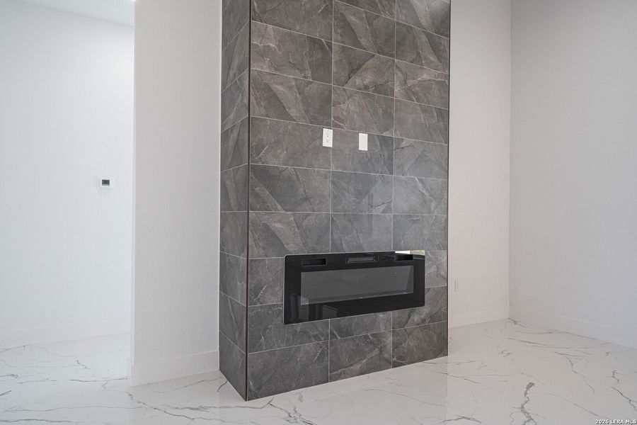 Close-up of interior finishes inside a home in , La Vernia (Image 12).