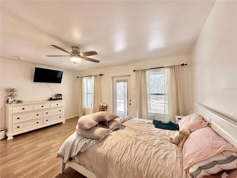 Furnished interior view inside a new home in , Morriston (Image 31). Furnished interior view inside a new home in , Morriston (Image 31).