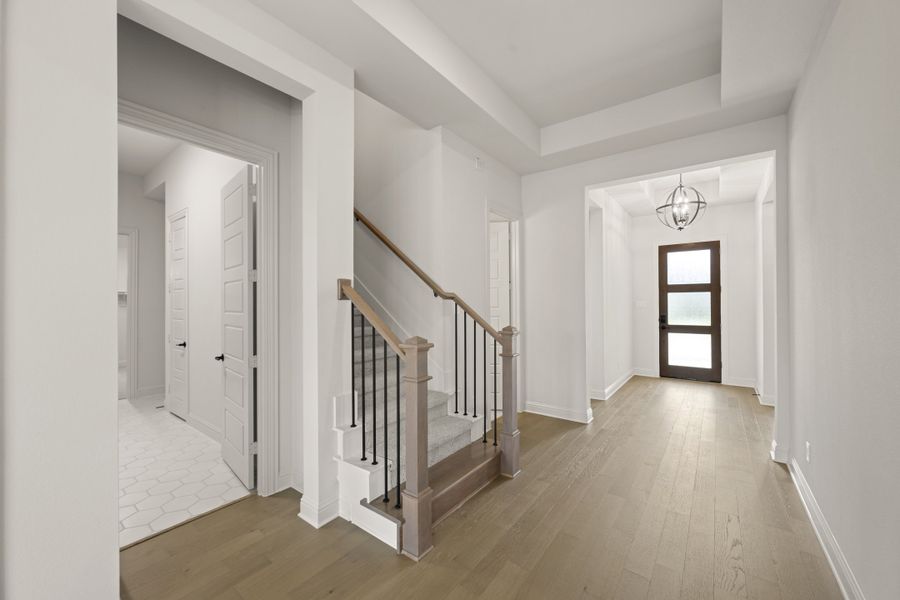 Spacious, unfurnished interior of a new home in Hayes Crossing, Midlothian (Image 14).