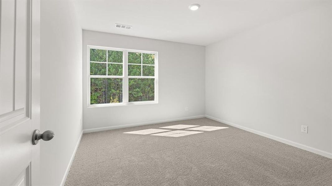 Spacious, unfurnished interior of a new home in , Cartersville (Image 18).