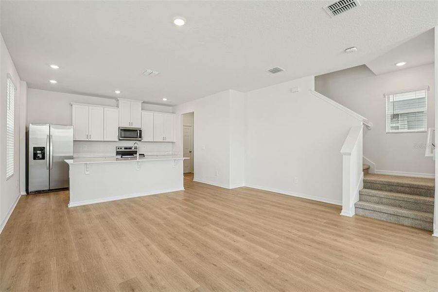 Spacious, unfurnished interior of a new home in The Meadow at Crossprairie Bungalows, St. Cloud (Image 28).
