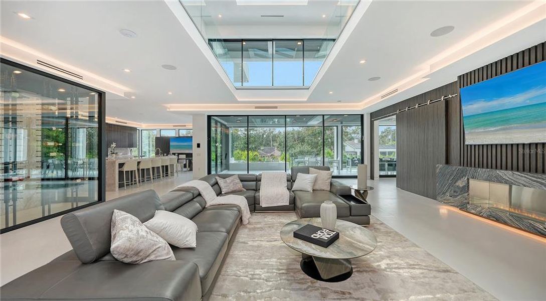 Community amenities in , Sarasota (Image 10).