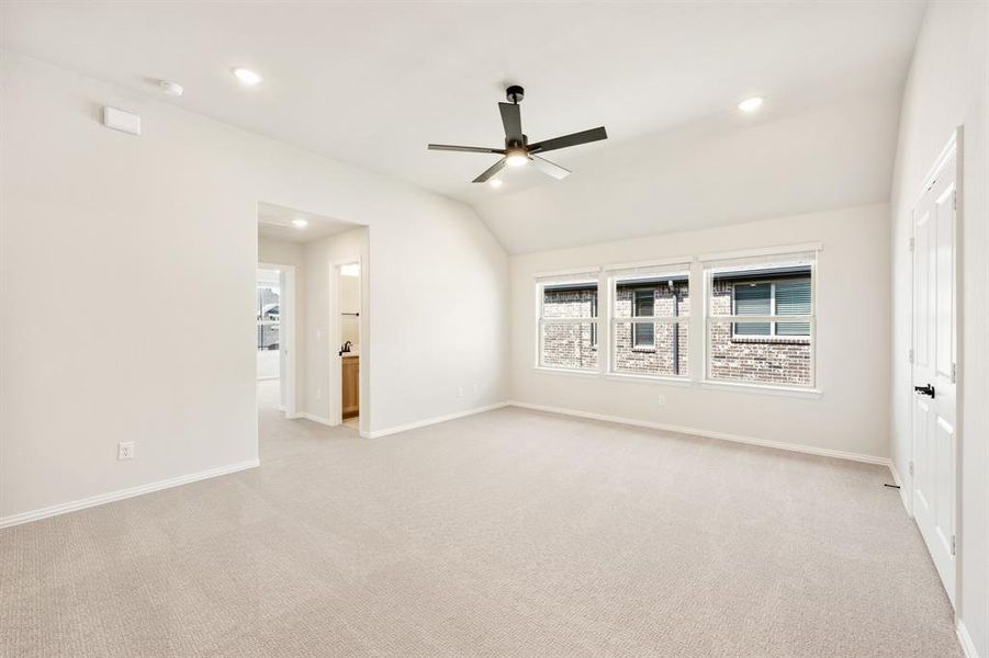 Spacious, unfurnished interior of a new home in Woodstone, Providence Village (Image 29).