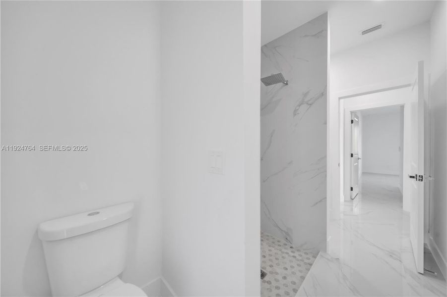 Furnished interior view inside a new home in , Lehigh Acres (Image 11).