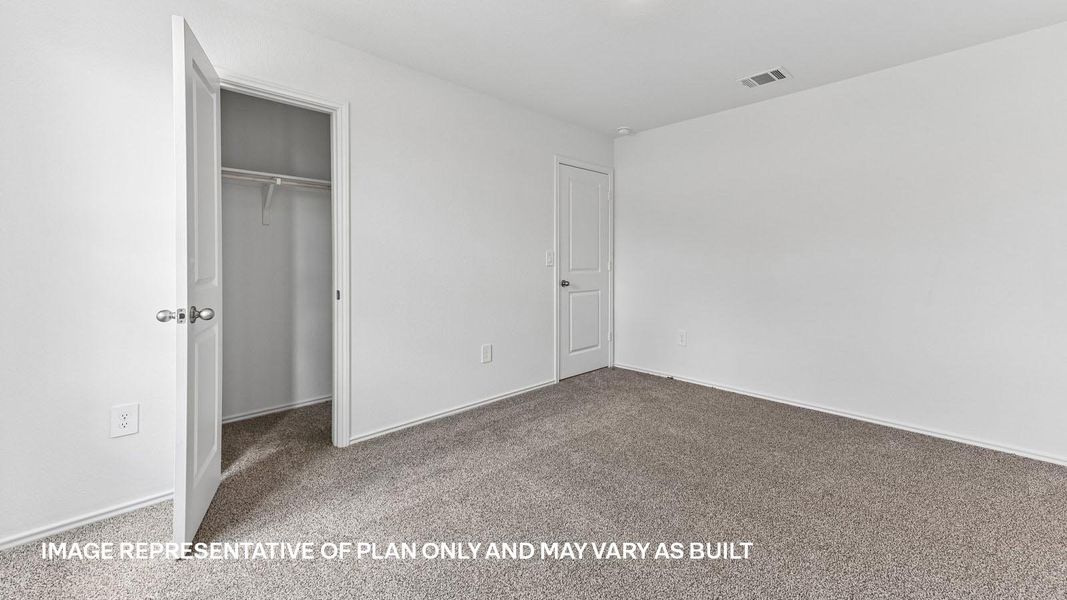 Representative unfurnished interior of a home built from the The Ozark by D.R. Horton in Durango, Mustang Ridge (Image 52).