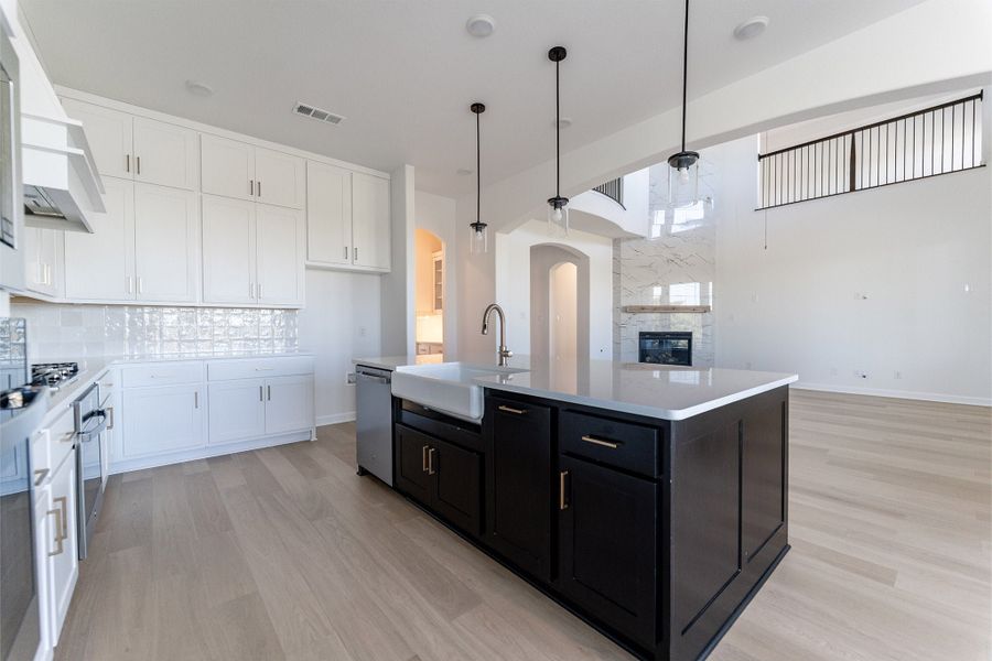 Furnished interior view inside a new home in Heath Golf & Yacht Club, Heath (Image 6).