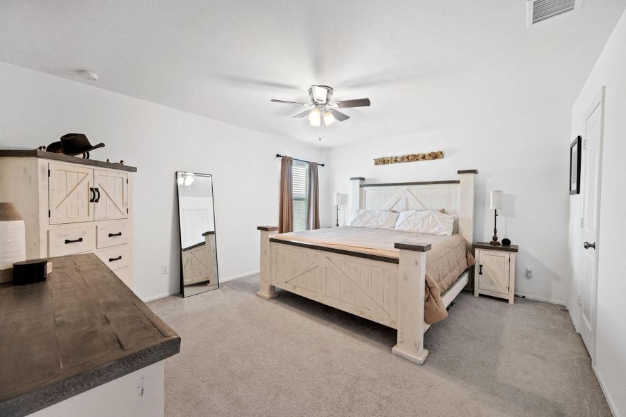 Furnished interior view inside a new home in Sterling Point at Baytown Crossings: Watermill Collection, Baytown (Image 13). Furnished interior view inside a new home in Sterling Point at Baytown Crossings: Watermill Collection, Baytown (Image 13).