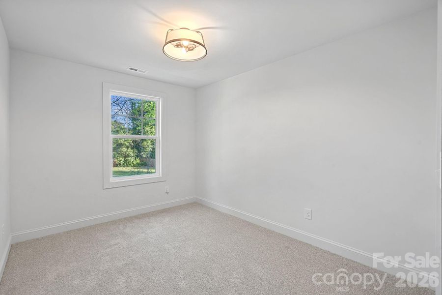 Spacious, unfurnished interior of a new home in , Charlotte (Image 16).