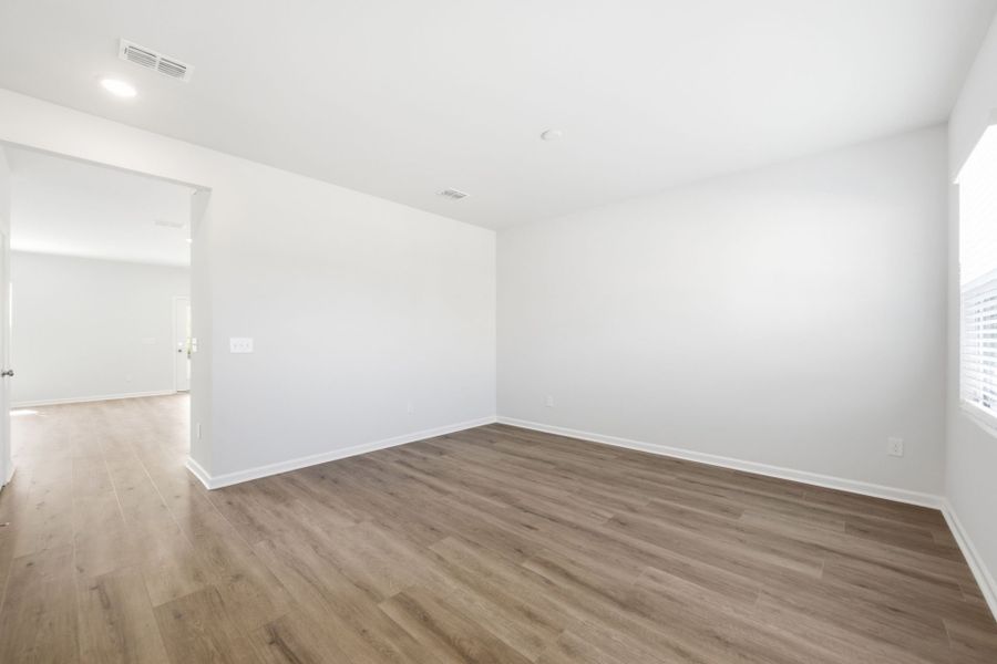 Spacious, unfurnished interior of a new home in Grand Arbor, Blythewood (Image 17).