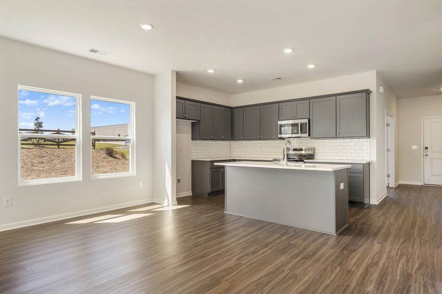 Furnished interior view inside a new home in Burke Estates, Chesnee (Image 11).