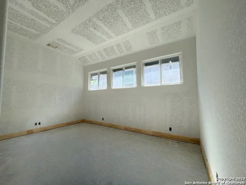 Spacious, unfurnished interior of a new home in Sunday Creek at Kinder Ranch, San Antonio (Image 15). Spacious, unfurnished interior of a new home in Sunday Creek at Kinder Ranch, San Antonio (Image 15).