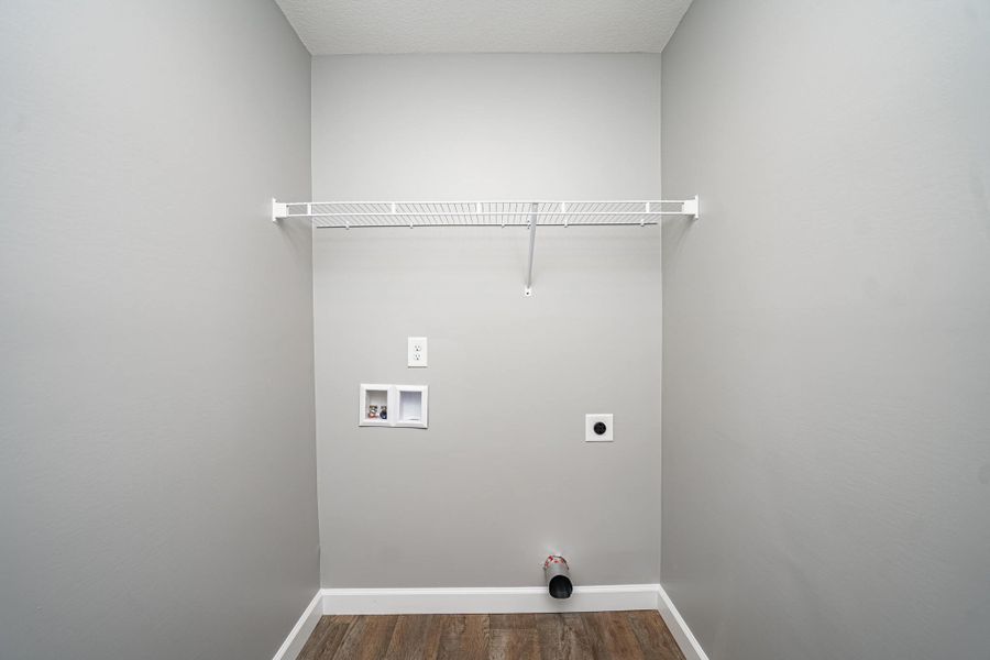 Representative unfurnished interior of a home built from the Sumter by Enchanted Homes in Lonesome Dove, San Antonio (Image 31).