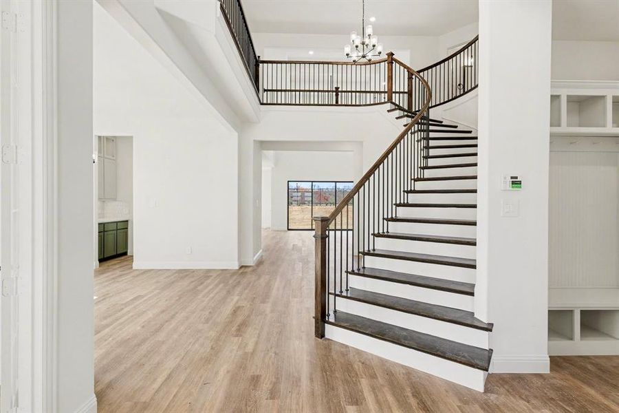 Spacious, unfurnished interior of a new home in , Prosper (Image 18).