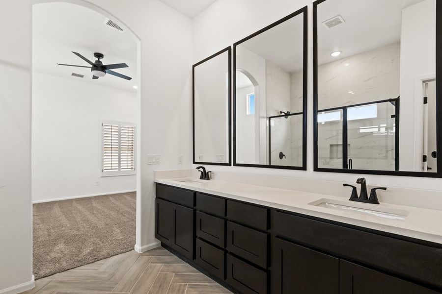 Furnished interior view inside a new home in Paseo Del Este Unit 9, El Paso (Image 15). Furnished interior view inside a new home in Paseo Del Este Unit 9, El Paso (Image 15).