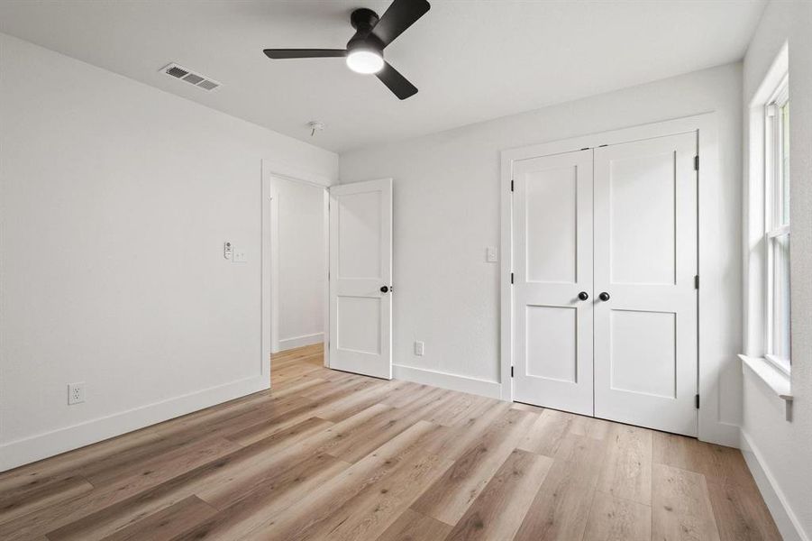 Image 33 of a home in . Image 33 of a home in .