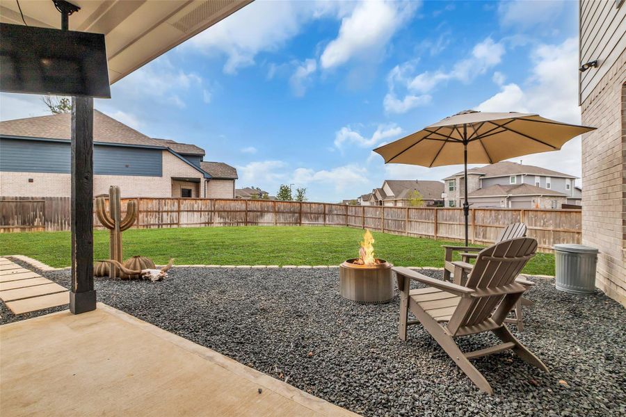 Exterior details and patio area of a home in Fairwater, Montgomery (Image 20).