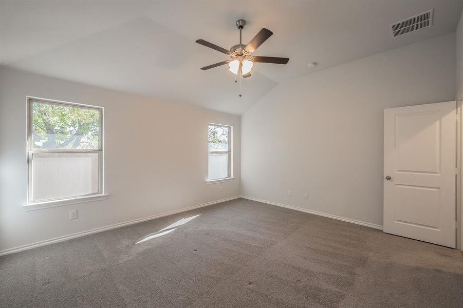 Spacious, unfurnished interior of a new home in , Fort Worth (Image 27). Spacious, unfurnished interior of a new home in , Fort Worth (Image 27).