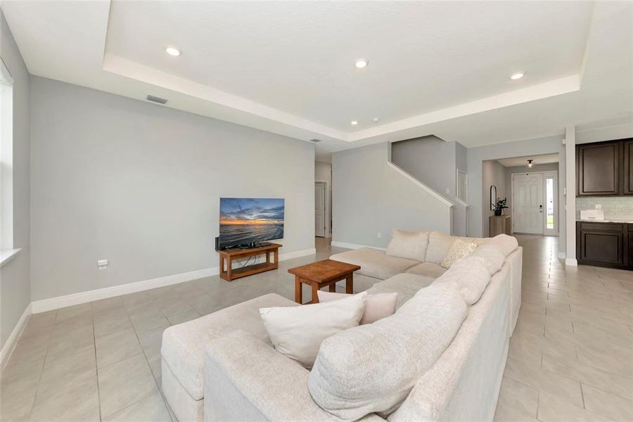 Image 82 of a home in .