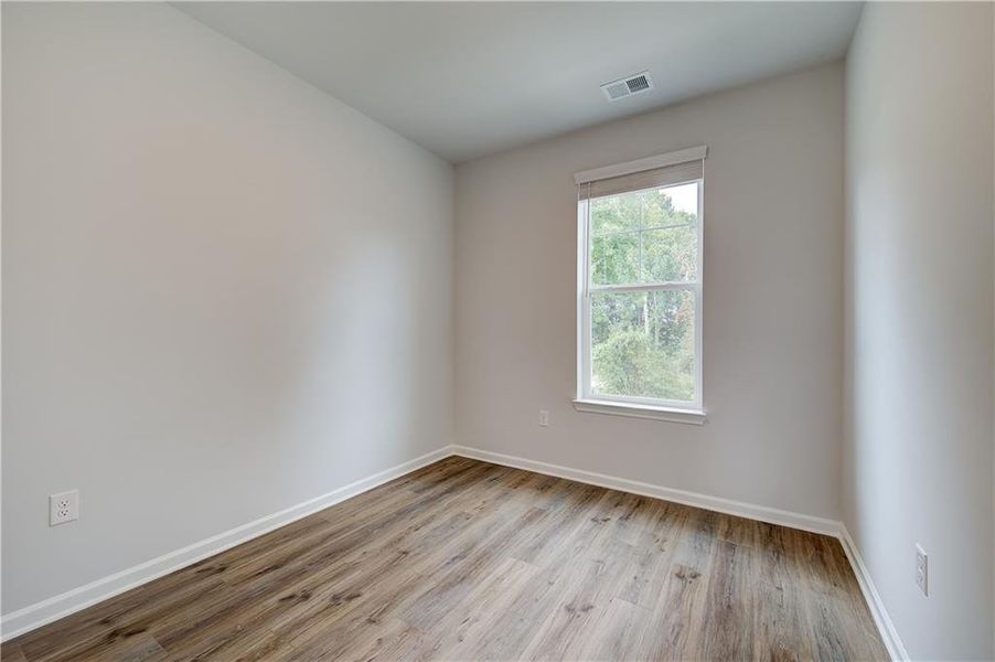 Spacious, unfurnished interior of a new home in Daybreak, Newnan (Image 12).