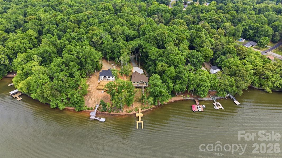 Image 47 of a home in .