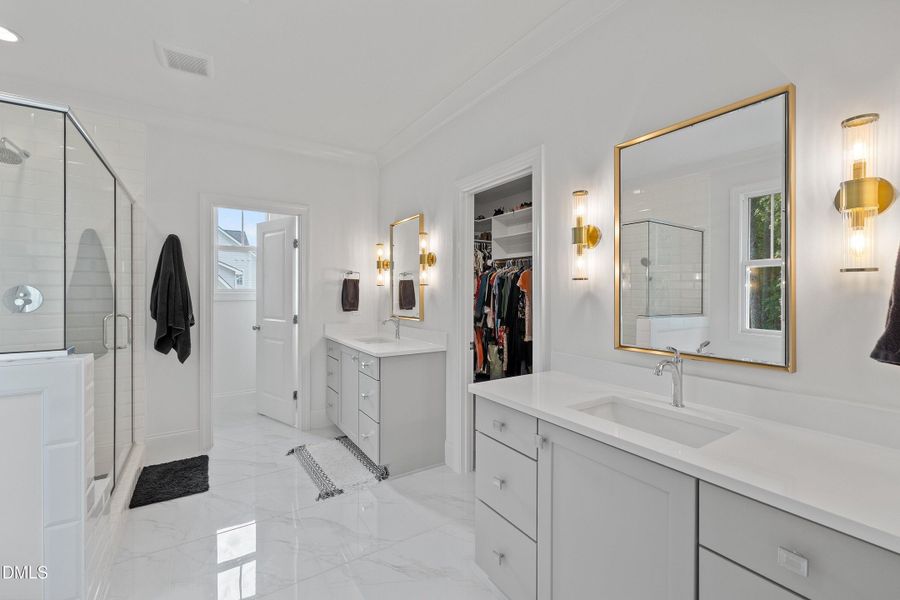 53-807 Crimson_7368 53-807 Crimson_7368