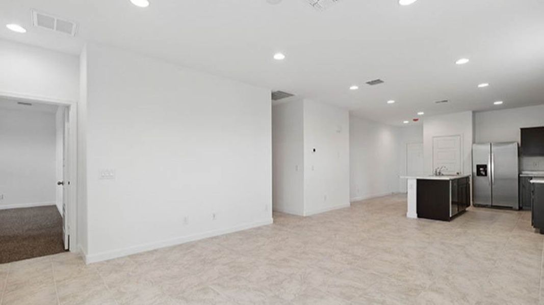 Representative unfurnished interior of a home built from the Abbot by D.R. Horton in Anthem at Merrill Ranch, Florence (Image 15).