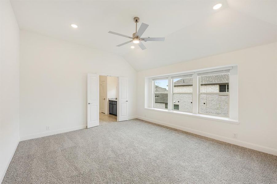 Spacious, unfurnished interior of a new home in Ridgepoint, Midlothian (Image 37).