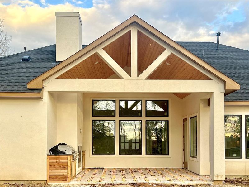 10'-16' Slope Ceiling at Rear Porch
