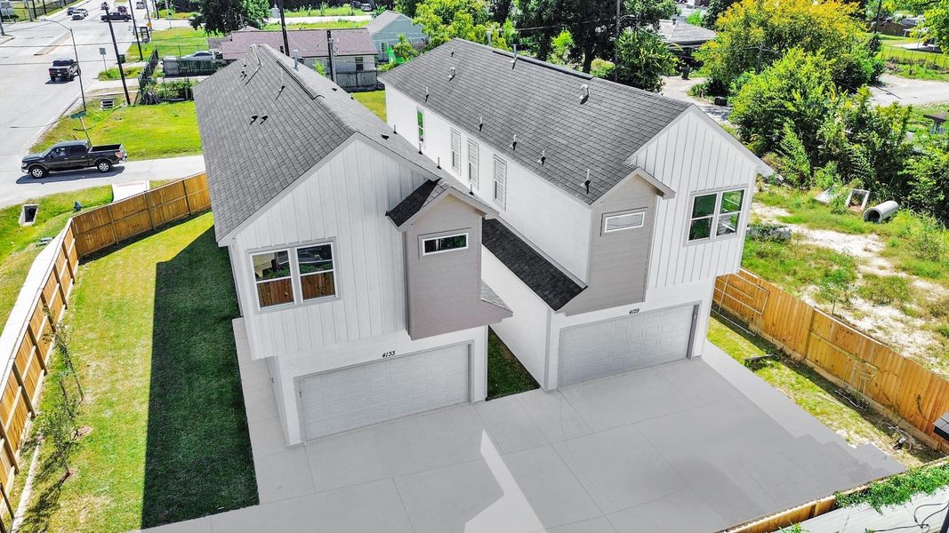 Exterior details and patio area of a home in , Houston (Image 14).