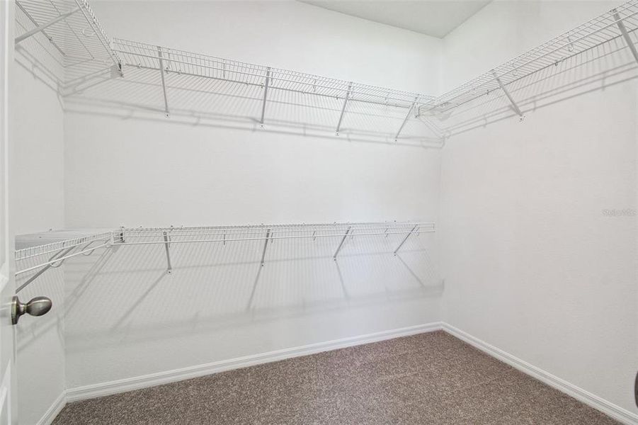 Spacious, unfurnished interior of a new home in Cascades at Southern Hills, Brooksville (Image 45).