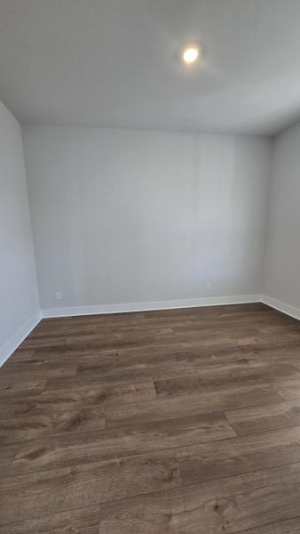 Spacious, unfurnished interior of a new home in , Summerville (Image 10).