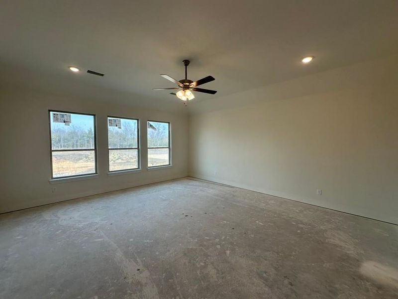 Image 24 of a home in Fannin Ranch.