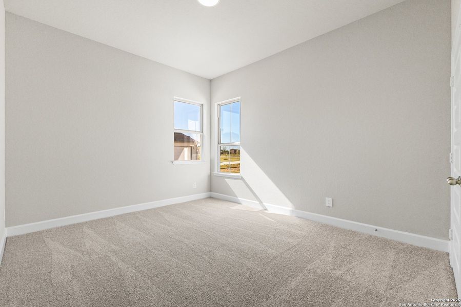 Spacious, unfurnished interior of a new home in Pradera Ridge, Floresville (Image 30). Spacious, unfurnished interior of a new home in Pradera Ridge, Floresville (Image 30).