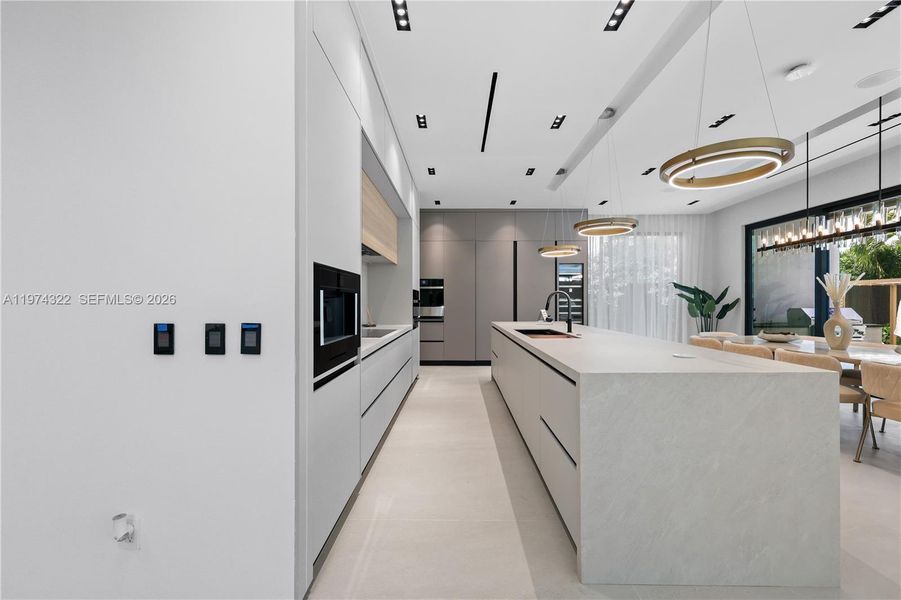 Furnished interior view inside a new home in , Fort Lauderdale (Image 52).