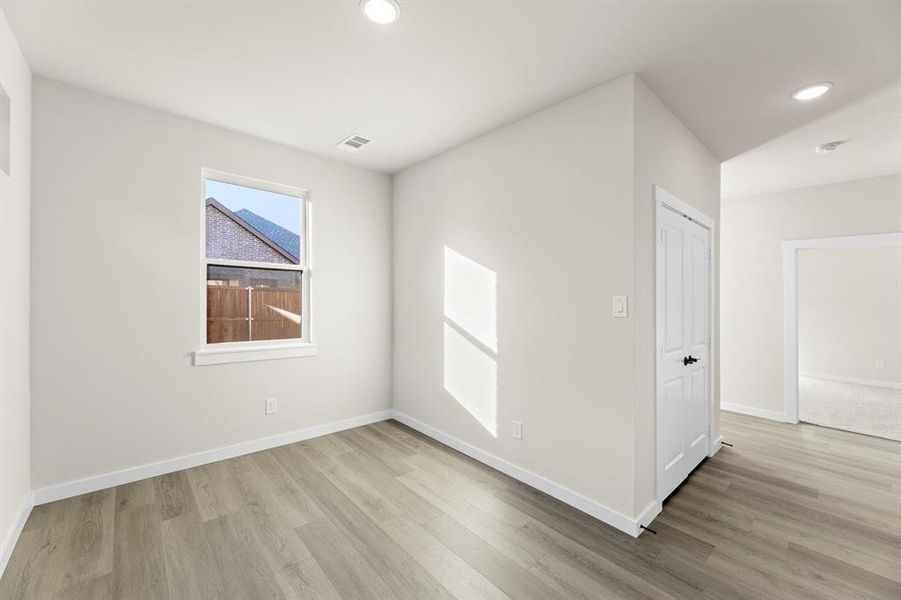 11. 1705 Morningside - Flex