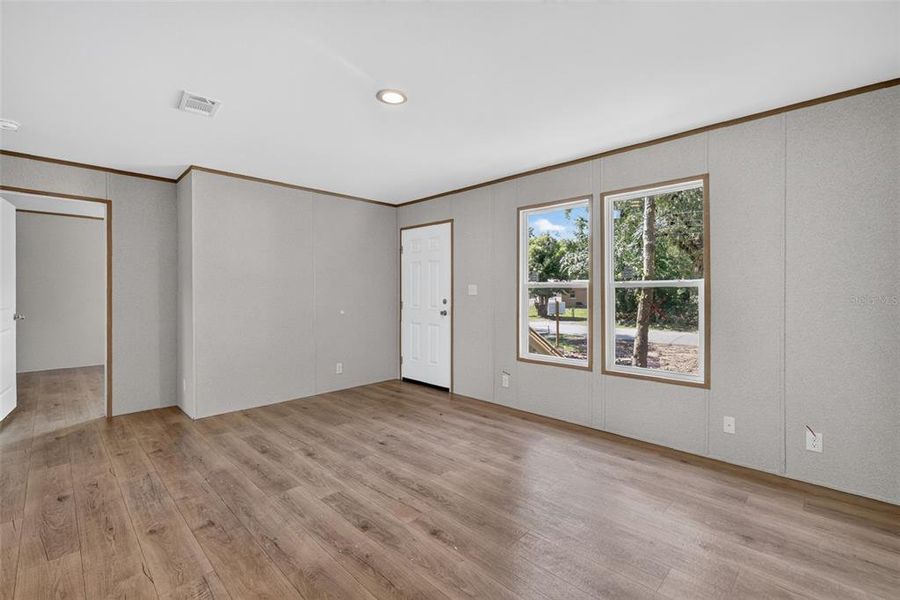 Spacious, unfurnished interior of a new home in , Wildwood (Image 15).