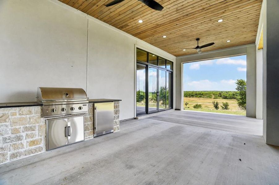 Exterior details and patio area of a home in , Strawn (Image 4).
