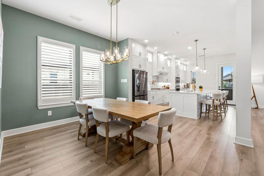 Furnished interior view inside a new home in , Conroe (Image 9).