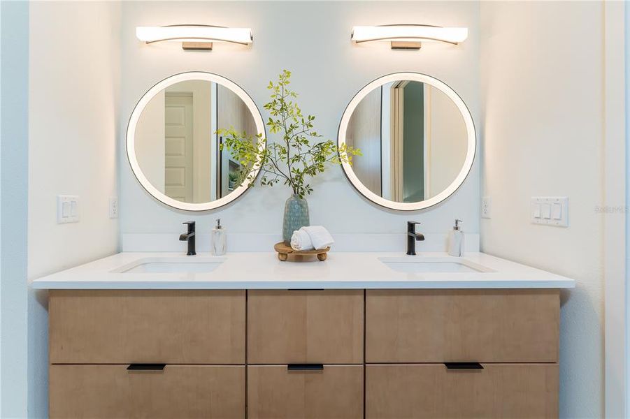 Furnished interior view inside a new home in , Apollo Beach (Image 10).