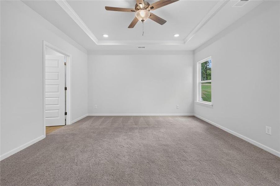 Spacious, unfurnished interior of a new home in Glen at Cave Springs, Douglasville (Image 20).