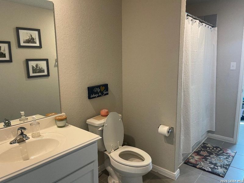 Furnished interior view inside a new home in Park Place, New Braunfels (Image 9). Furnished interior view inside a new home in Park Place, New Braunfels (Image 9).