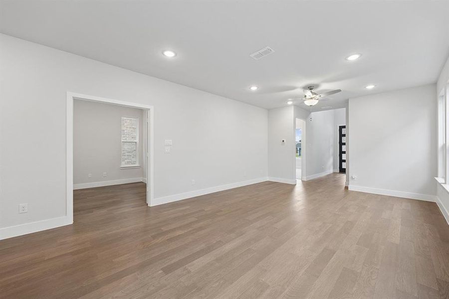 Spacious, unfurnished interior of a new home in Lexington Frisco, Frisco (Image 17).