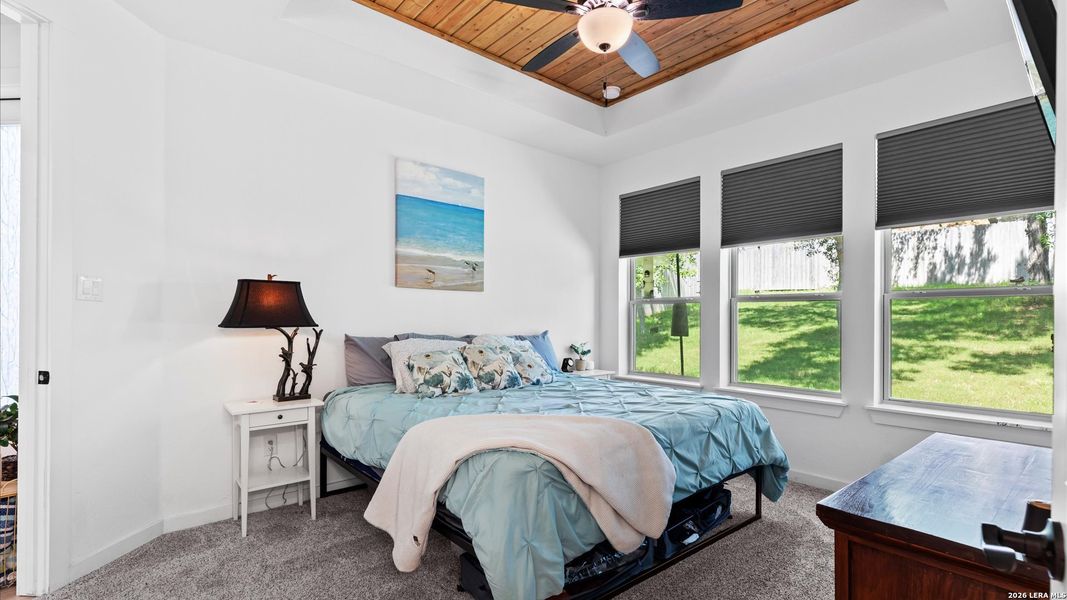 Furnished interior view inside a new home in , Canyon Lake (Image 17).
