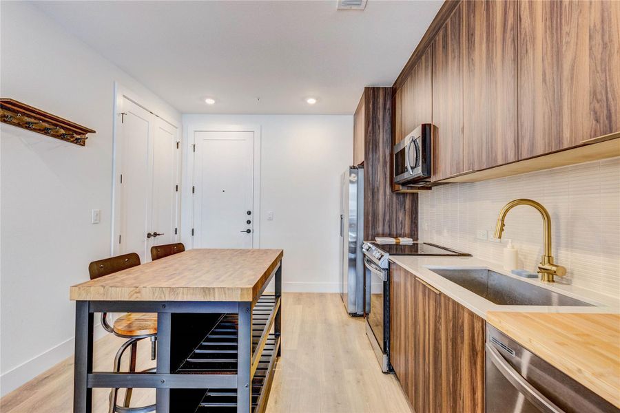 Furnished interior view inside a new home in , Austin (Image 11).