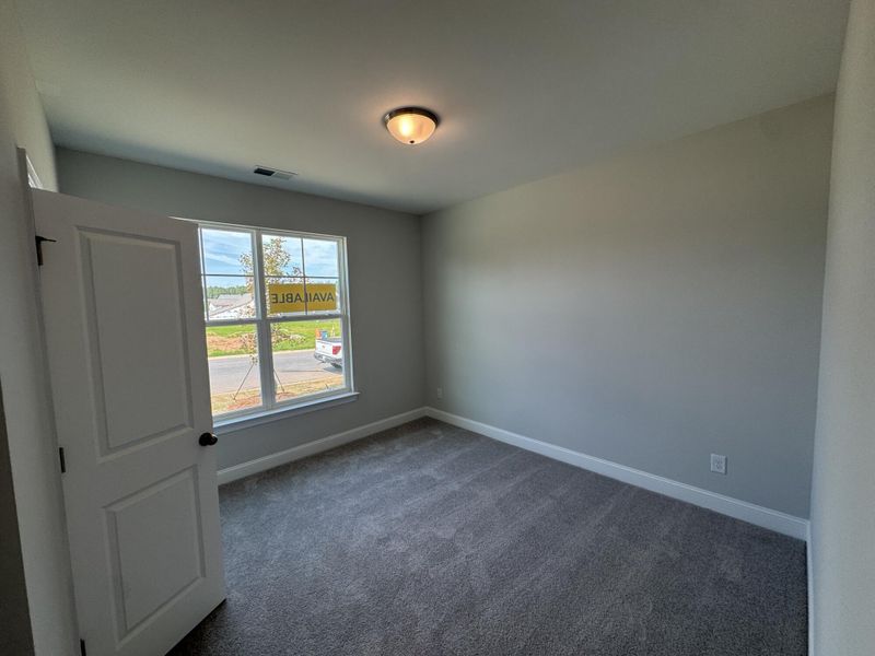 Spacious, unfurnished interior of a new home in The Enclave at Laurelbrook, Sherrills Ford (Image 20).