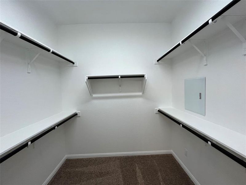 Spacious, unfurnished interior of a new home in Wellspring, Round Rock (Image 20).