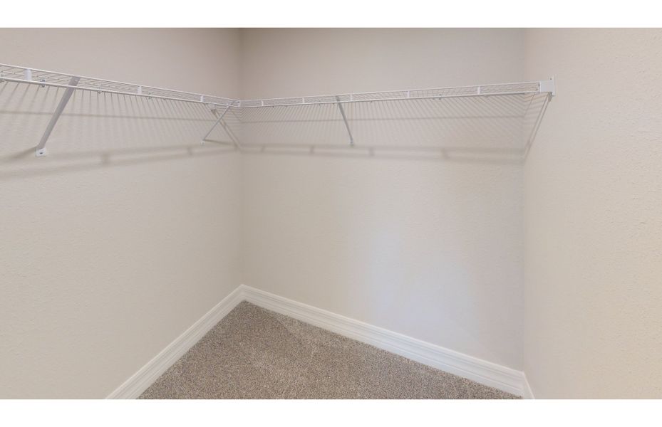 Representative unfurnished interior of a home built from the Mystique Grand by Pulte Homes in Tohoqua Reserve, Kissimmee (Image 22). Representative unfurnished interior of a home built from the Mystique Grand by Pulte Homes in Tohoqua Reserve, Kissimmee (Image 22).