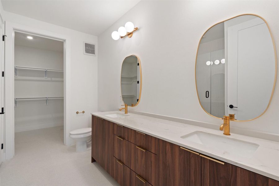 Furnished interior view inside a new home in , Austin (Image 6).