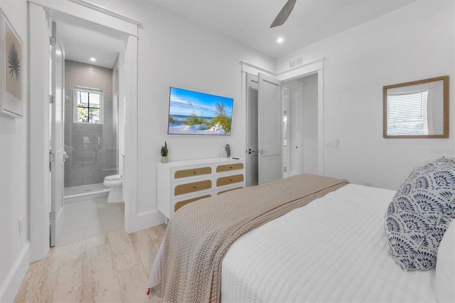 Furnished interior view inside a new home in , Anna Maria (Image 37).