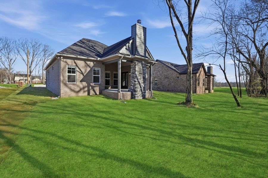 Exterior details and patio area of a home in Sagewood, Tullahoma (Image 27).